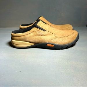 Cabelas Comfort Mule Clog Shoes Brown Slip Ons USA 6 M/ 7.5 W